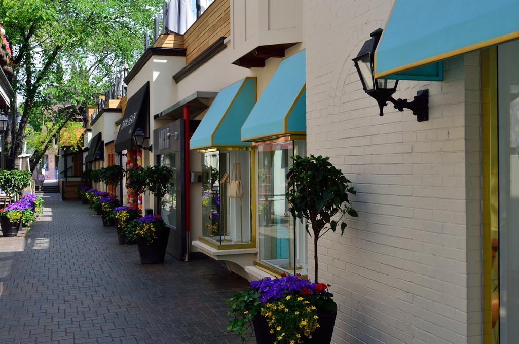 Atlas Suites - Yorkville Furnished Apartments Toronto Exterior photo